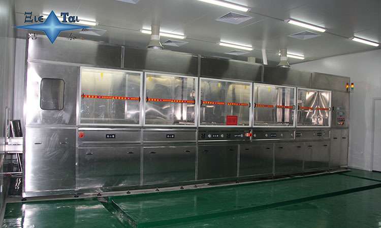 清潔高效，保障效能：超聲波清洗機(jī)在太陽(yáng)能板維護(hù)中的作用